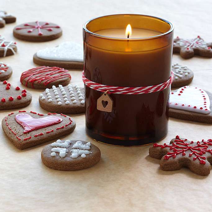 Candle and gingerbread cookies